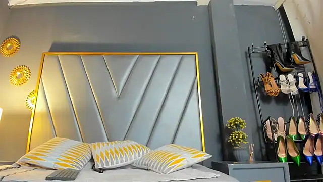 BrendaAdams  online show from March 2026 11:10:01 AM