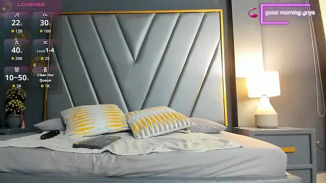 BrendaAdams  online show from November 2025 10:51:02 AM