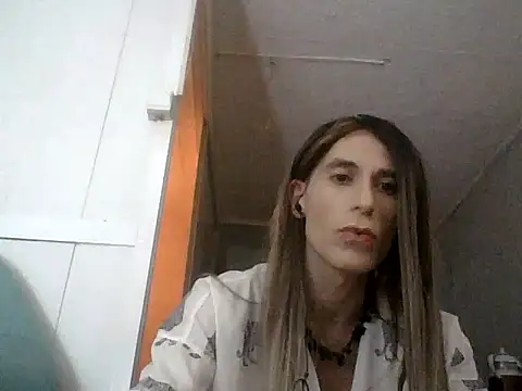 Snapshot of VanillaSeXy chatting on September 2025 09:25:02 PM VanillaSeXy online show from September 2025 09:25:02 PM