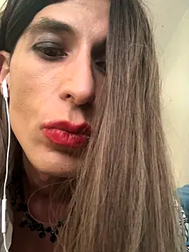 Snapshot of VanillaSeXy chatting on September 2025 08:51:02 AM VanillaSeXy online show from September 2025 08:51:02 AM