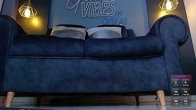 LOLIITA  LOVE online show from April 2026 04:35:01 PM