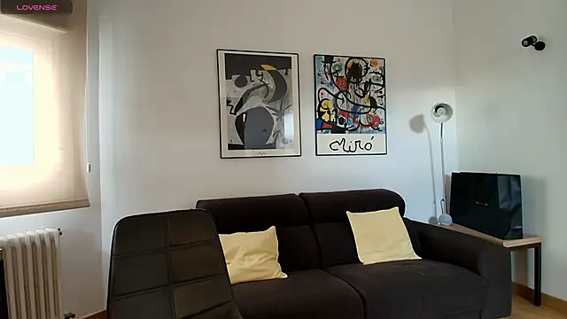 Arya 33 online show from October 2025 09:52:02 AM