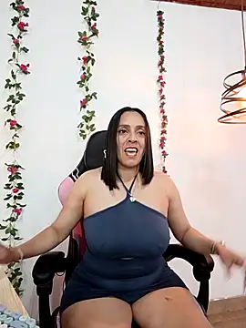 ariana lavoie- online show from November 2025 08:12:01 PM