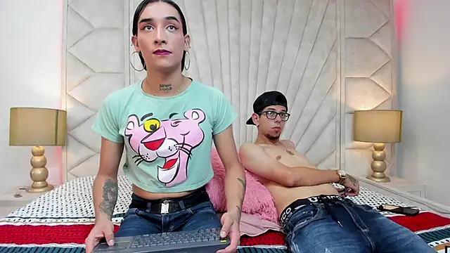 Derek and Skarlet online show from February 2025 06:31:01 PM