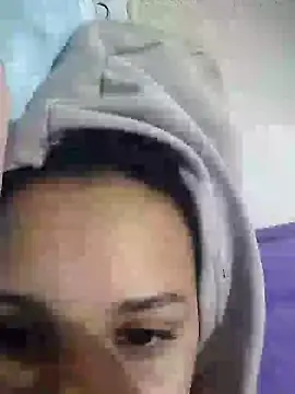  Miaaleon online show from November 2025 09:25:01 AM