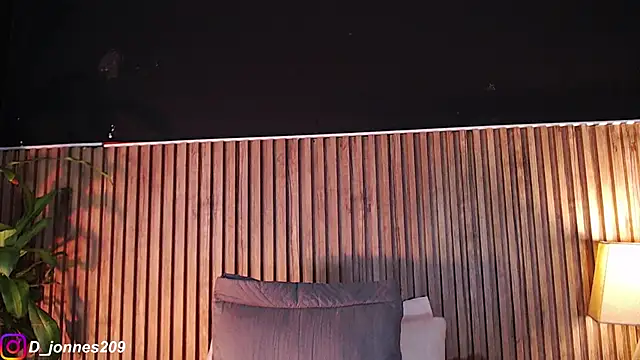 Snapshot of DilanJonnes_ chatting on September 2025 11:37:02 PM DilanJonnes online show from September 2025 11:37:02 PM