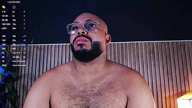 Snapshot of DilanJonnes_ chatting on February 2025 09:54:01 PM DilanJonnes online show from February 2025 09:54:01 PM