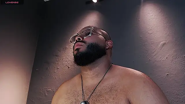 DilanJonnes  online show from March 2026 09:33:01 PM