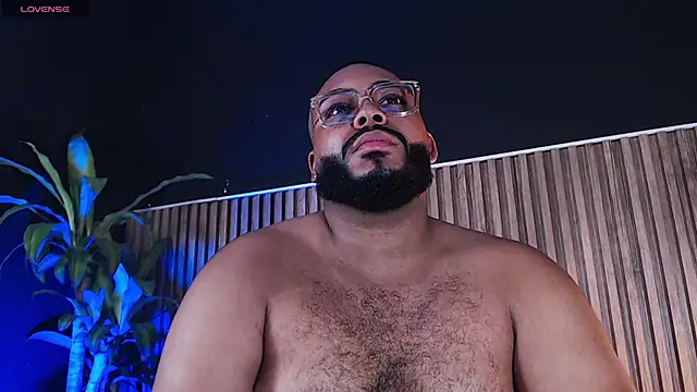 Snapshot of DilanJonnes_ chatting on January 2025 10:44:01 PM DilanJonnes online show from January 2025 10:44:01 PM