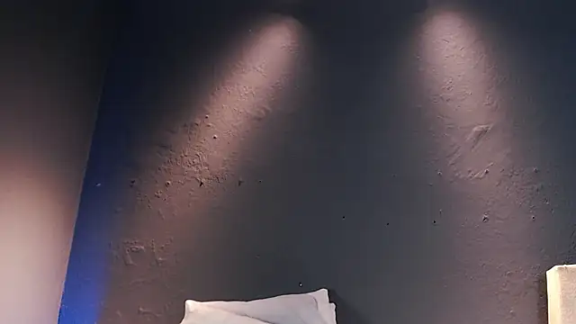 DilanJonnes  online show from February 2026 08:52:01 PM