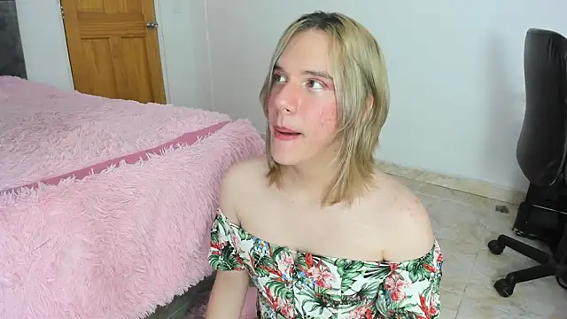 Snapshot of _Little_angel69 chatting on March 2025 06:03:02 PM  Little angel69 online show from March 2025 06:03:02 PM
