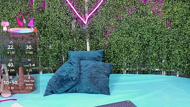 emy 0 online show from February 2026 07:32:01 PM