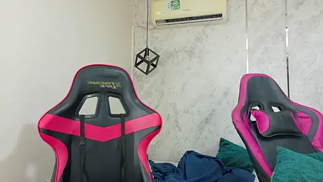 emy 0 online show from April 2026 02:43:01 PM