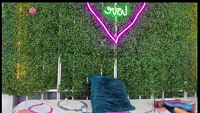 emy 0 online show from March 2025 08:10:01 AM