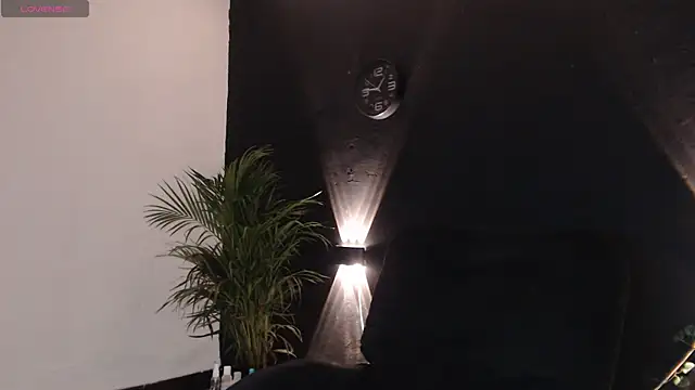 Ash gusbig online show from February 2025 02:47:02 AM