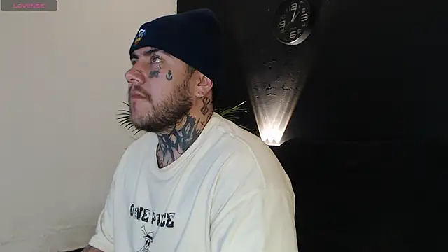 Ash gusbig online show from February 2025 03:06:01 AM