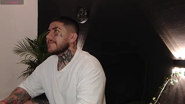 Ash gusbig online show from February 2025 03:08:01 AM