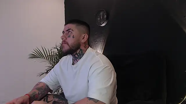 Ash gusbig online show from March 2025 01:59:02 AM