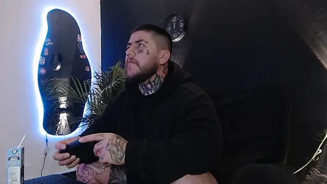 Ash gusbig online show from March 2025 02:16:02 AM