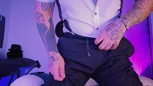 Ash gusbig online show from February 2026 03:03:01 AM