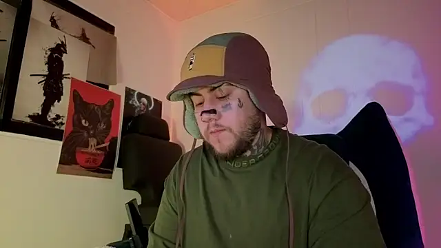 Ash gusbig online show from November 2025 03:21:01 AM