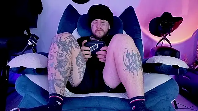 Ash gusbig online show from February 2026 02:34:02 AM