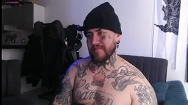 Ash gusbig online show from February 2026 06:17:01 PM