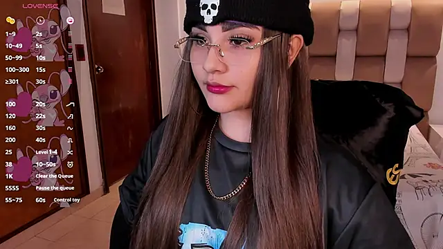 ArigyGomez online show from April 2026 12:28:02 PM
