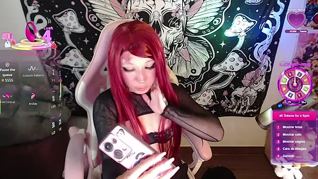 GamerCarrie online show from October 2025 09:19:02 AM