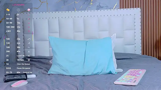 Snapshot of indianschoolgirl chatting on February 2026 07:31:01 PM indianschoolgirl online show from February 2026 07:31:01 PM