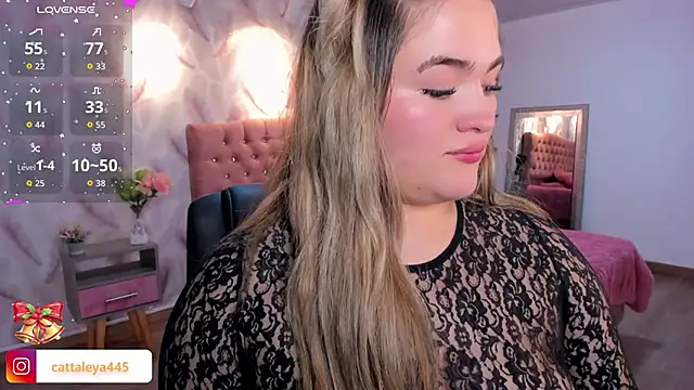 cattaleya    online show from November 2025 03:07:01 AM