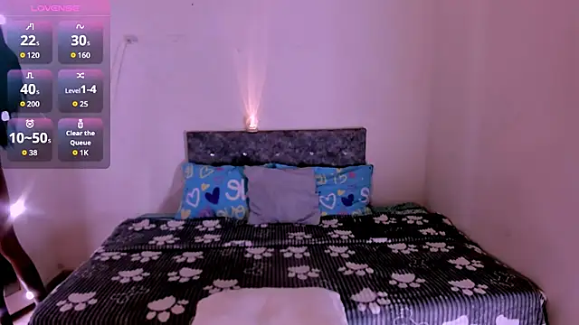 carolinemiller7 online show from March 2026 07:37:02 AM