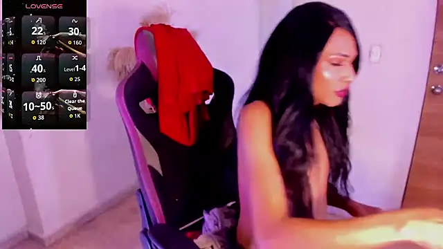 Snapshot of carolinemiller7 chatting on November 2025 10:20:02 PM carolinemiller7 online show from November 2025 10:20:02 PM