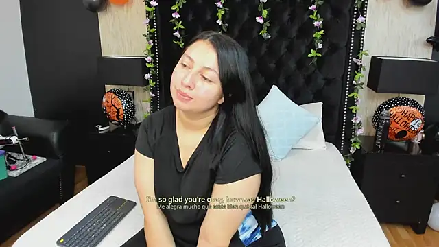 AshleeyPrincess online show from November 2025 03:17:02 PM