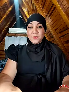 AmbarBurhan online show from February 2026 05:57:02 PM