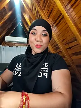 AmbarBurhan online show from September 2025 06:18:02 PM