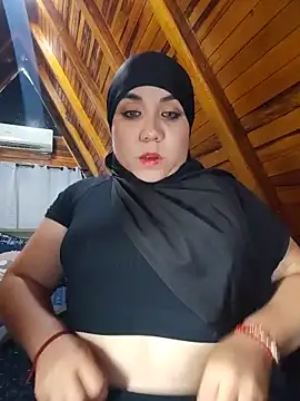 AmbarBurhan online show from May 2026 07:11:02 PM