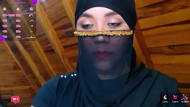 AmbarBurhan online show from October 2025 04:04:01 PM