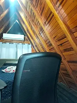 AmbarBurhan online show from January 2026 07:12:01 PM