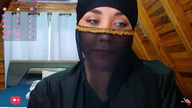 AmbarBurhan online show from November 2025 04:22:01 PM