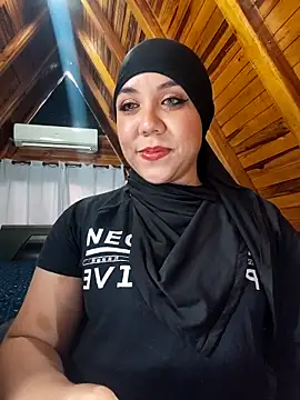 AmbarBurhan online show from February 2026 04:40:02 PM