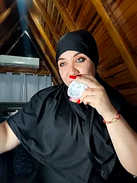 AmbarBurhan online show from February 2026 06:09:02 PM