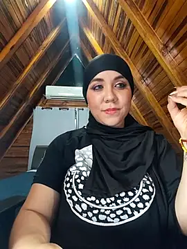 AmbarBurhan online show from December 2025 08:04:02 PM