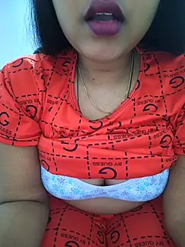 Snapshot of Samarya-78 chatting on November 2025 04:10:01 PM Samarya-78 online show from November 2025 04:10:01 PM