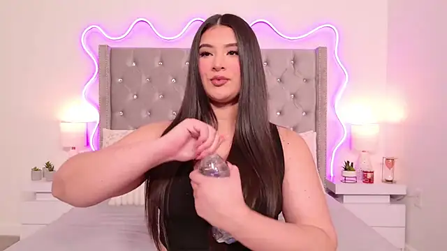 JuliaSUMMERS2022 online show from November 2025 02:59:02 AM