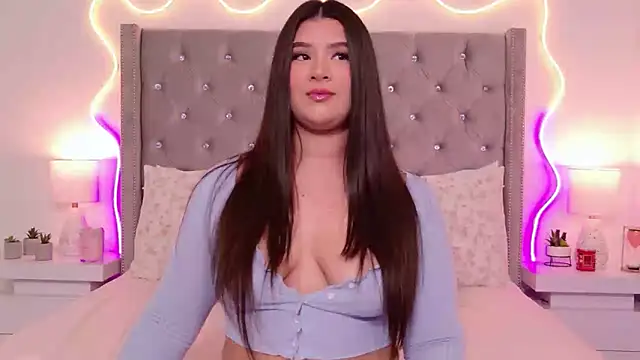 JuliaSUMMERS2022 online show from February 2026 09:58:02 PM