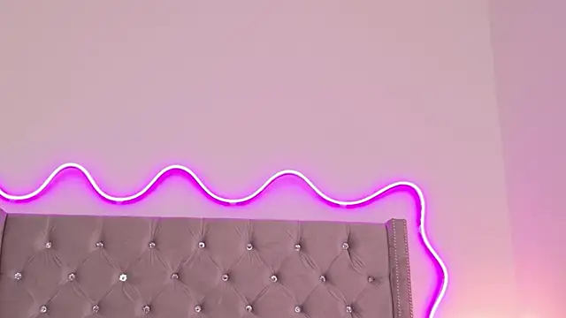 JuliaSUMMERS2022 online show from March 2026 02:04:02 AM