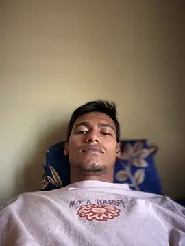 hairydude49 online show from April 2026 07:28:01 AM