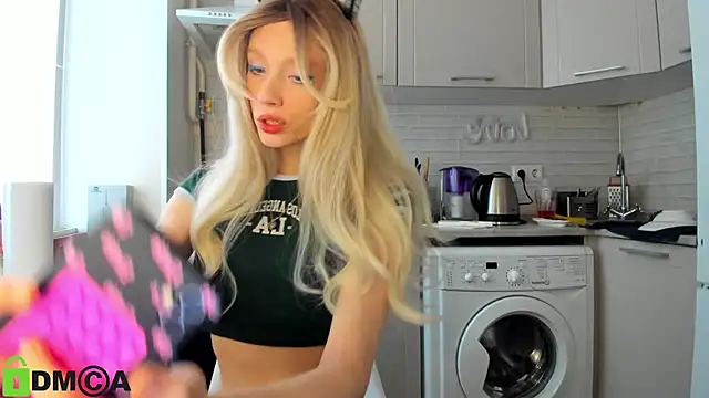  Alice Kitty online show from March 2025 11:50:01 AM