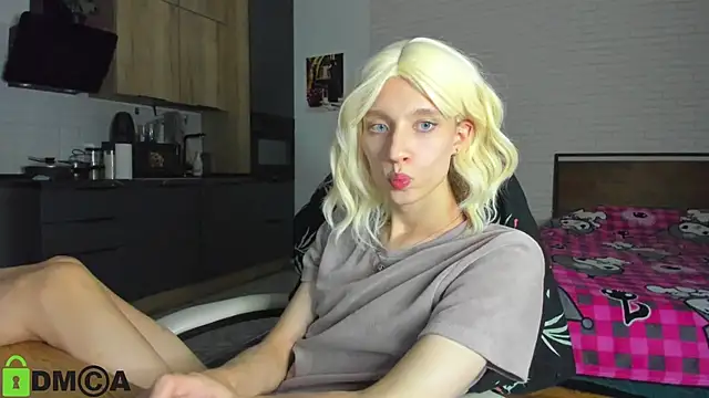  Alice Kitty online show from September 2025 06:01:01 PM